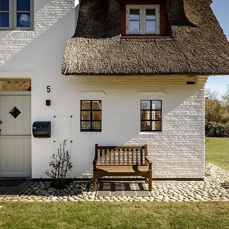 Haus Leafke Дом отдыха Кайтум