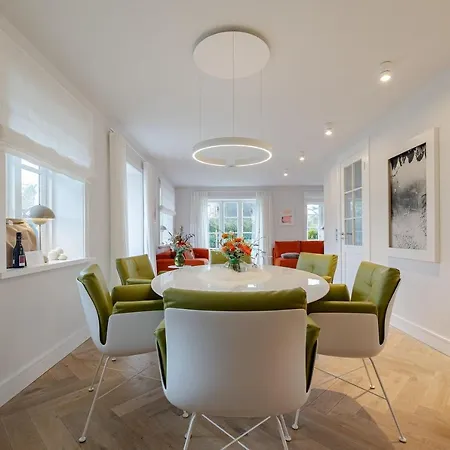 Haus Leafke بيت للعطل *